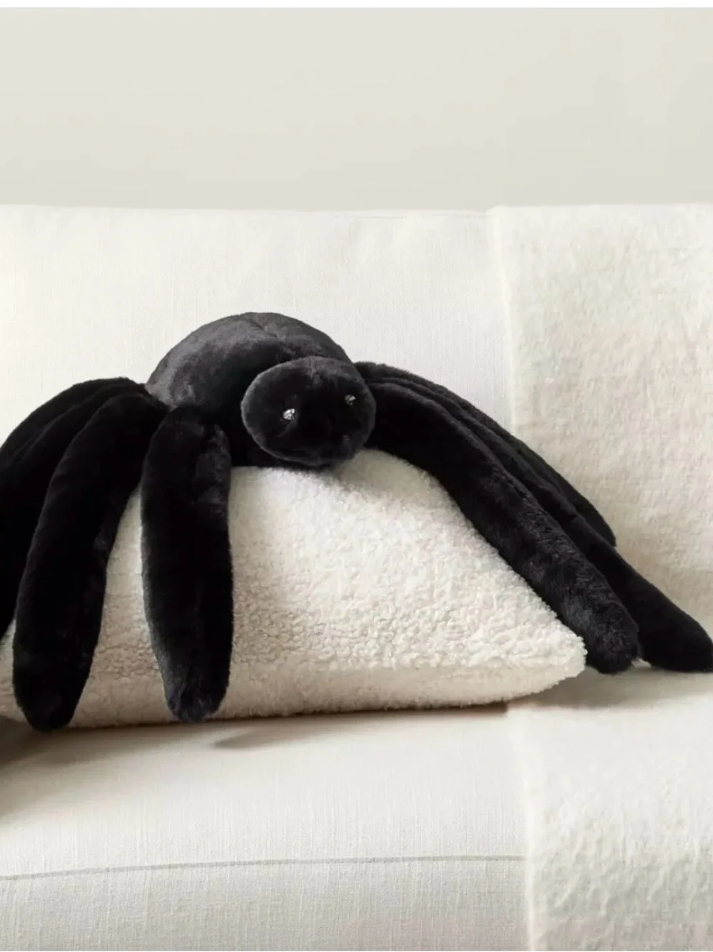 NIP Pottery Barn RARE Sammy The Spider Halloween Faux Fur with Jeweled Eyes!